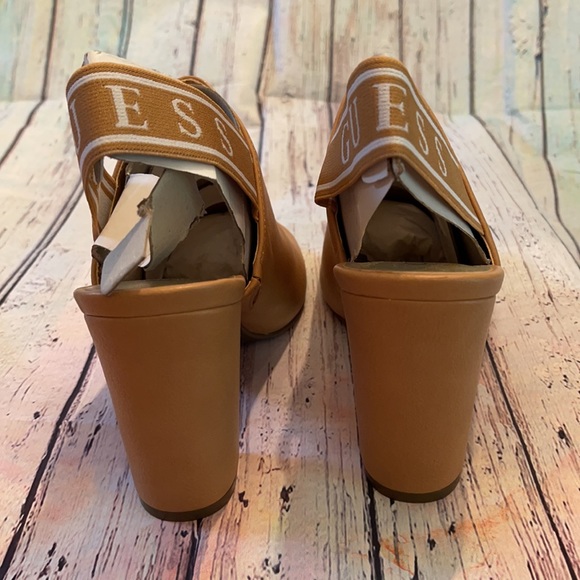 NWT GUESS SLINGBACK HEEL ELASTIC STRAP BACK SZ 9 - Picture 2 of 8